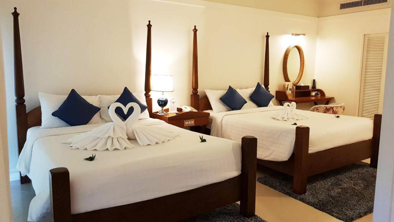 普吉岛-安达曼海景度假村 Pl-Andaman Seaview Resort Karon Exteriör bild